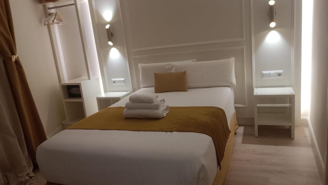 Le Petit Palue-Opera Hotel Madrid Ngoại thất bức ảnh